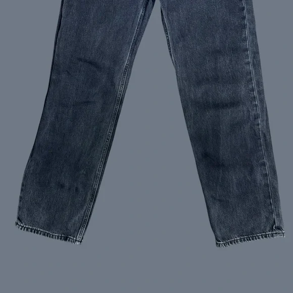 Black Levi’s Low Pro Straight Jeans - Picture 6 of 16